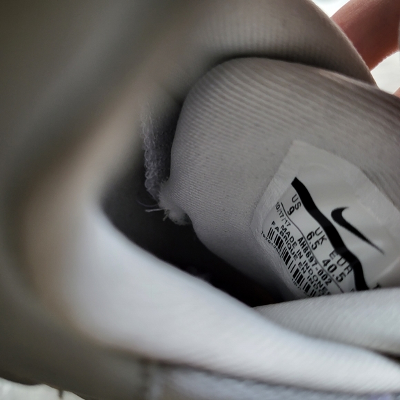 Womens Nike Air Max 95 SE Size 9 - Picture 9 of 10